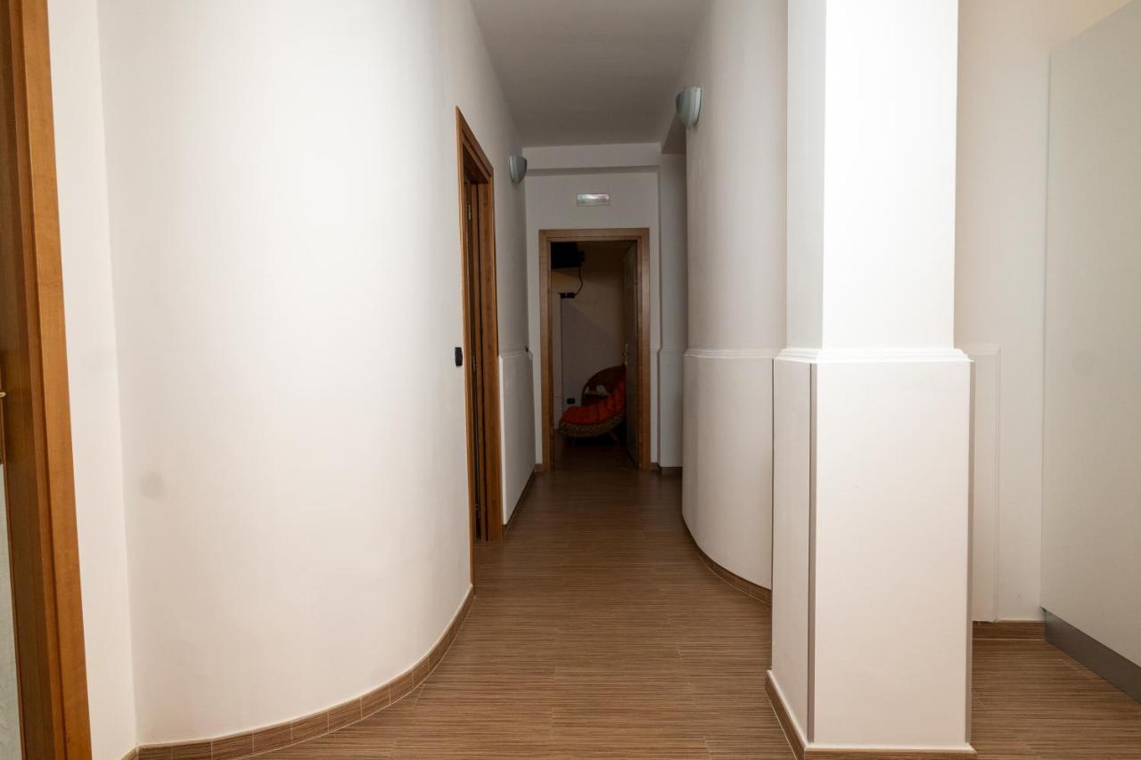 La Dimora Degli Artisti Bed & Breakfast Policoro Exterior photo